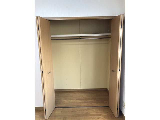 パリエ弥生通Ⅱ【収納】