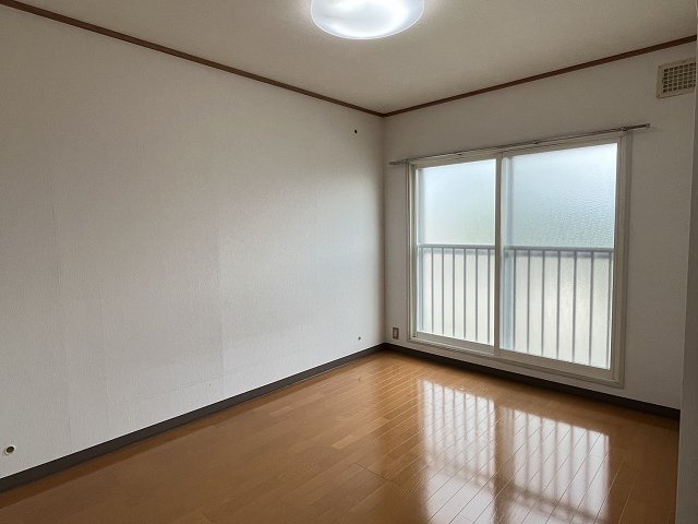 コーポ光南第一（４０２号室）【寝室】