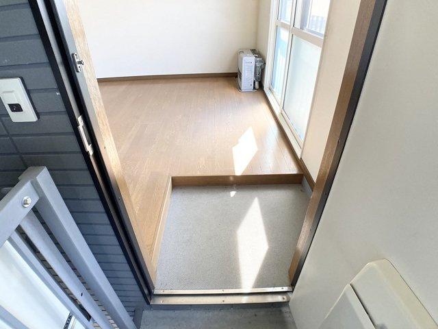 ひまわり荘Ⅱ【玄関】