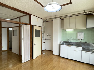 シークハイツ【居間・リビング】