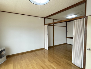 シークハイツ【居間・リビング】