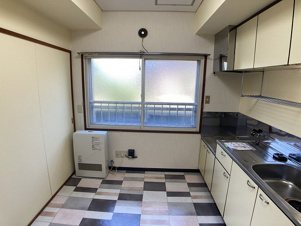 ふじおかハイツ【居間・リビング】