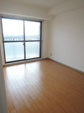 シティパレス水戸南町【居間・リビング】