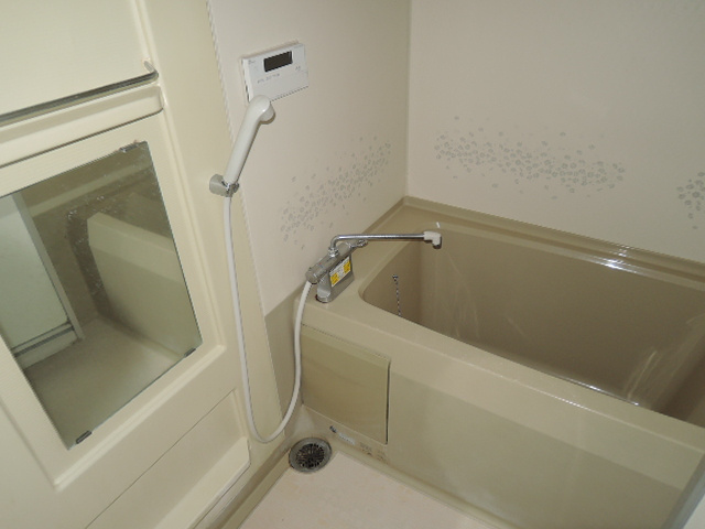 シティパレス水戸南町【浴室】