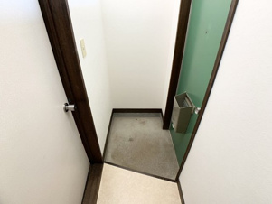 コーポ時計台【玄関】