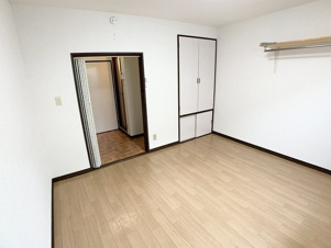 コーポ時計台【寝室】