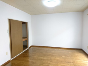 メゾンドールウエスト【収納】