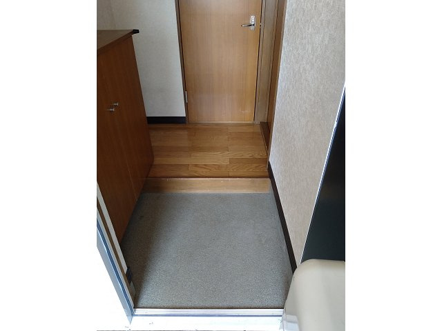 キノヴィレッジＢ棟【玄関】