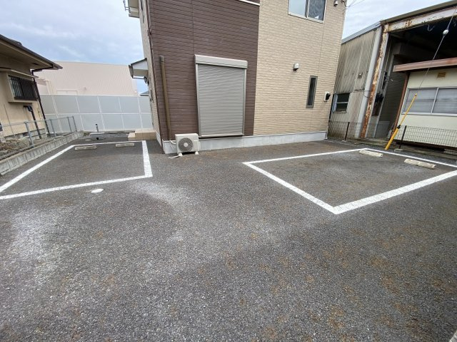 リアン【駐車場】
