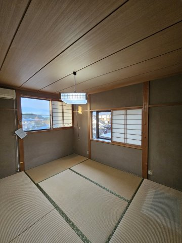 鳥取市若葉台南6丁目  中古戸建て【和室】