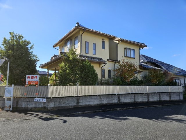 鳥取市若葉台南6丁目  中古戸建て【外観】