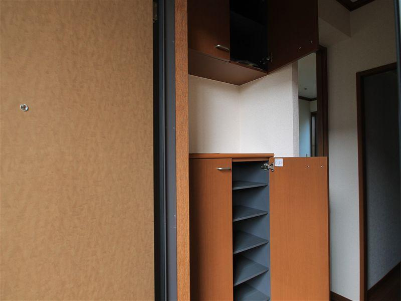 下駄箱には靴がたっぷり入ります★