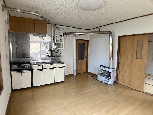 司ハイツ【居間・リビング】