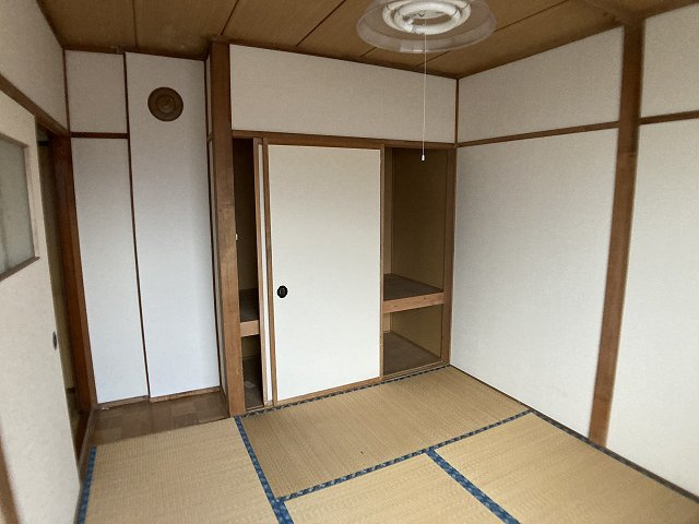 司ハイツ【収納】