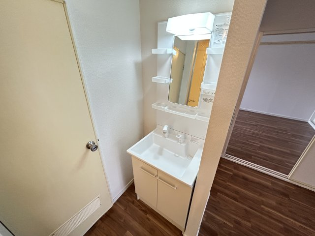 ハイツ森本【洗面所】