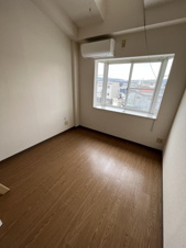 コスモハイツ多治見【洋室】