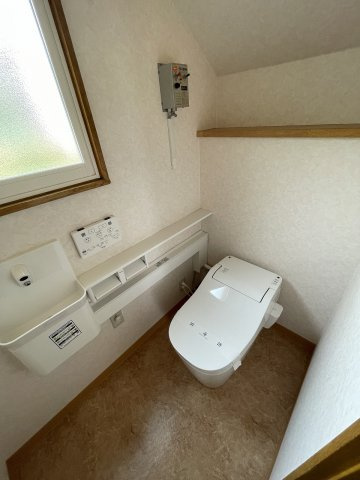 小樽市富岡１丁目の中古一戸建【トイレ】1階トイレ