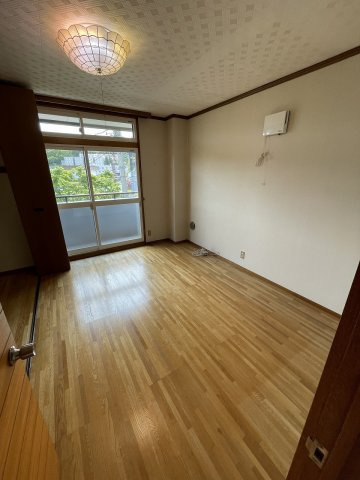 小樽市富岡１丁目の中古一戸建【洋室】
