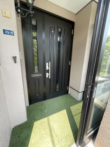 小樽市富岡１丁目の中古一戸建【玄関】
