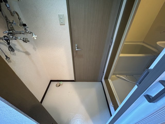 リバティカツヒラ【洗面所】