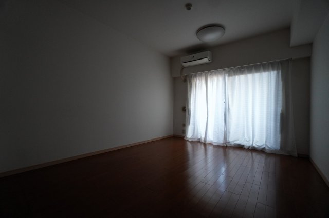 クリオ西川口伍番館【居間・リビング】