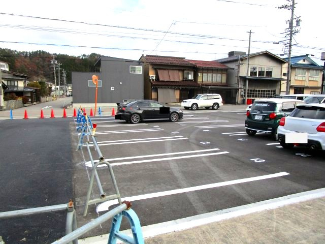 高山市桐生町６丁目の駐車場