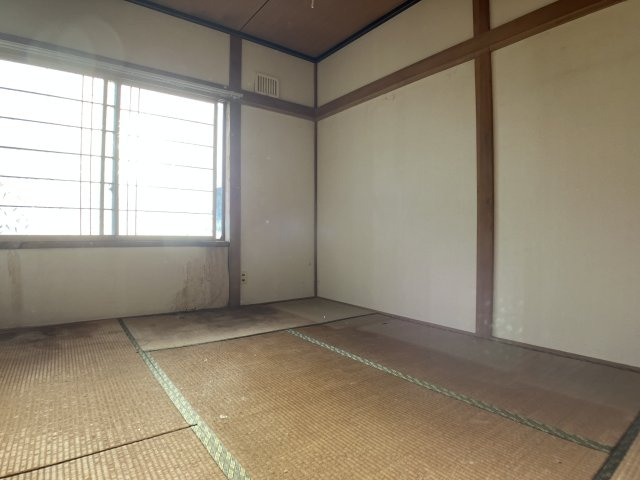 愛国東３丁目39-1082売家【和室】