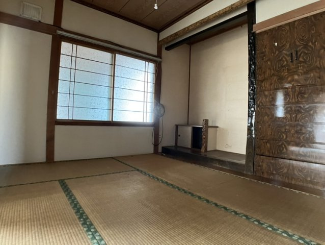 愛国東３丁目39-1082売家【和室】