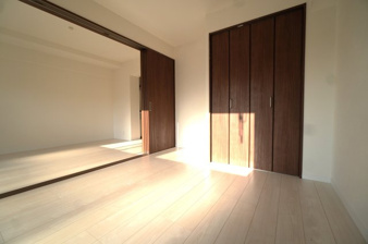 川口青木ローヤルコーポ【洋室】