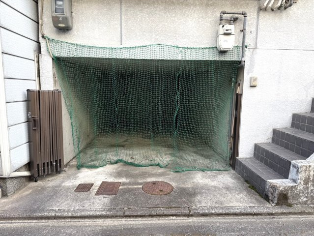 右京区山ノ内苗町【駐車場】