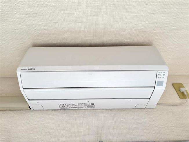 エアコン新品に入れ替えました