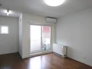 アマンド・メゾン【居間・リビング】