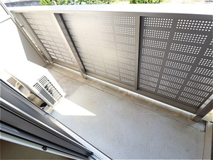 ドッググレイスコート【バルコニー】バルコニー