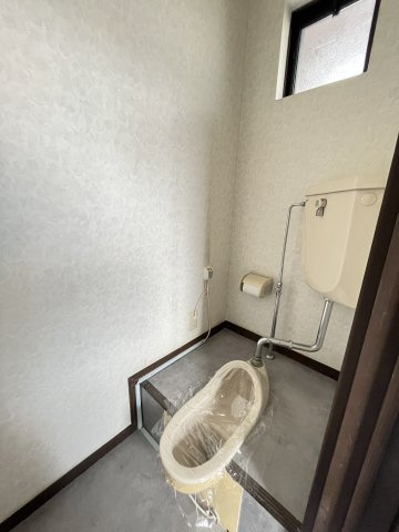 盛岡市北松園４丁目の店舗戸建【トイレ】