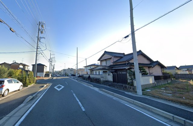 清須市春日郷裏　土地【前面道路含む現地写真】