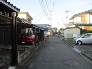 西青山二丁目売地【前面道路含む現地写真】
