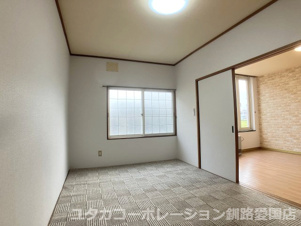 ◎収益物件◎メゾン小間【その他】カーペットのお部屋