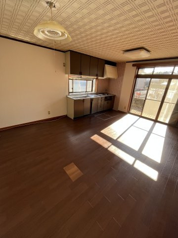 パセオ【居間・リビング】