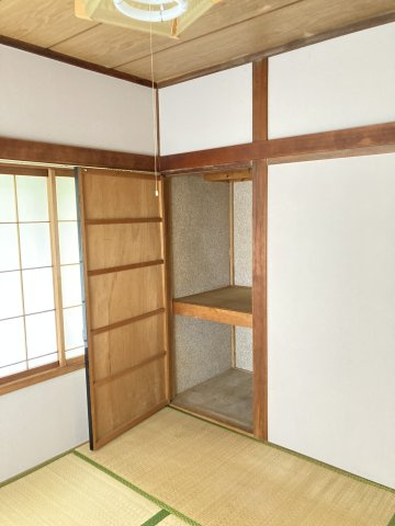 盛岡市黒石野１丁目の一戸建て【和室】