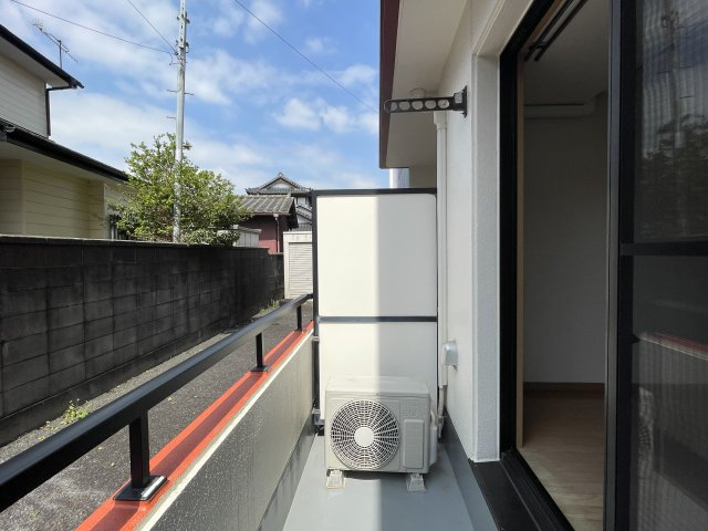 サンシャインヴィラ元吉田【バルコニー】