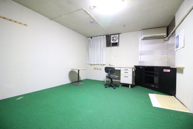 つくば市谷田部の店舗事務所【内装】物件の内装-洋室２