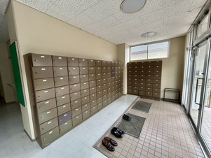 ジョイタウンはるひ【玄関】