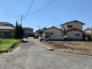手鎌売地【前面道路含む現地写真】