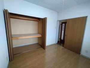 サンブライトハイツＮＯ３【寝室】