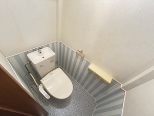 ヴィラ・ナヴォーナ【トイレ】