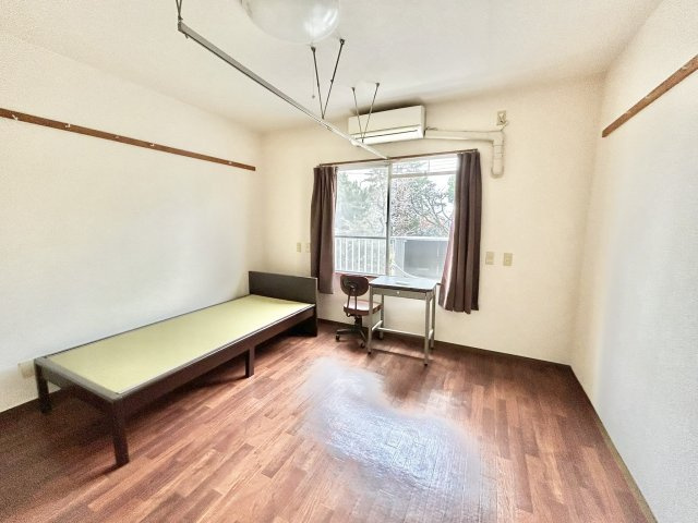 ジョイタウンはるひ【洋室】