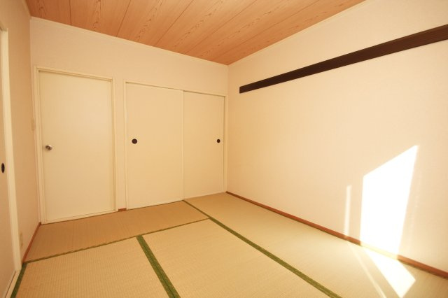 ハイム亀尻Ⅰ【和室】