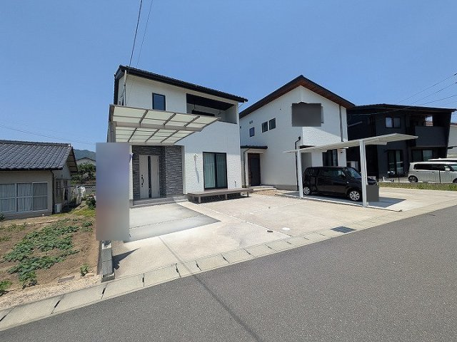 detached 呉地１丁目