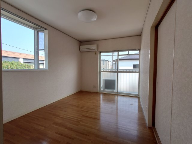 エステートピア北大宮【洋室】