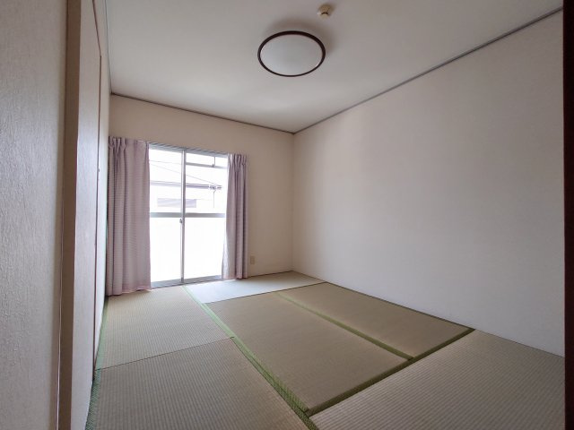 エステートピア北大宮【和室】